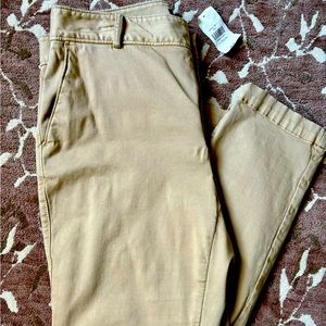 BANANA REPUBLIC 10P SLOAN BNWT Woman’s Pant Khaki 25” inseam side/back pockets